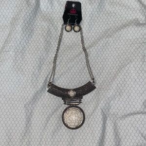 Paparazzi Necklace and Earrings